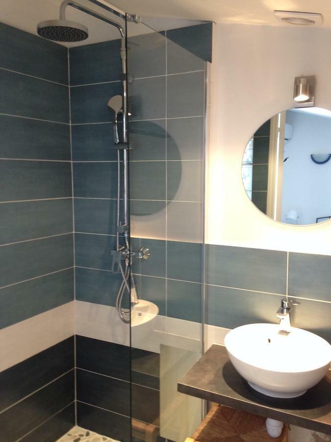 Suquet Charm Apartment Cannes Bagian luar foto