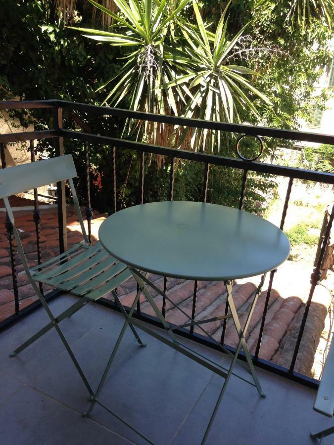 Suquet Charm Apartment Cannes Bagian luar foto