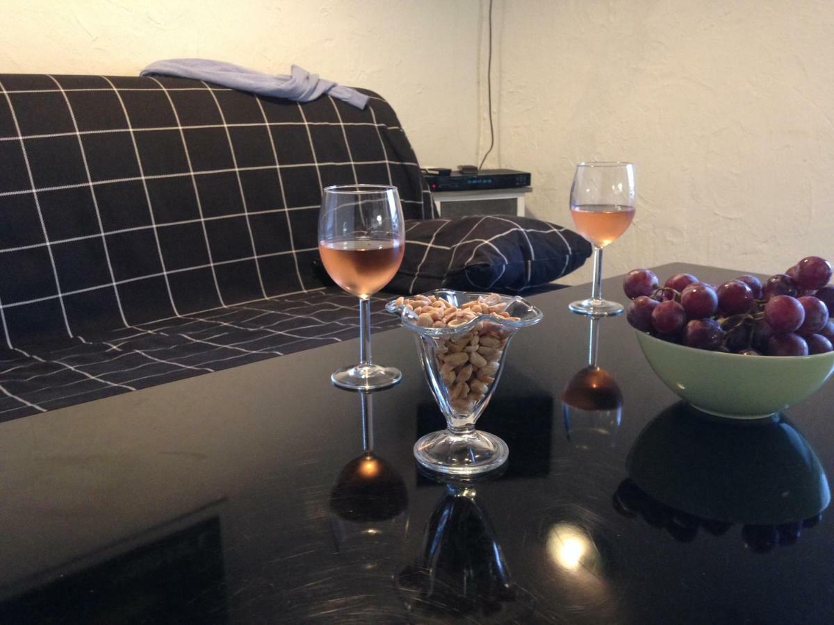 Suquet Charm Apartment Cannes Bagian luar foto