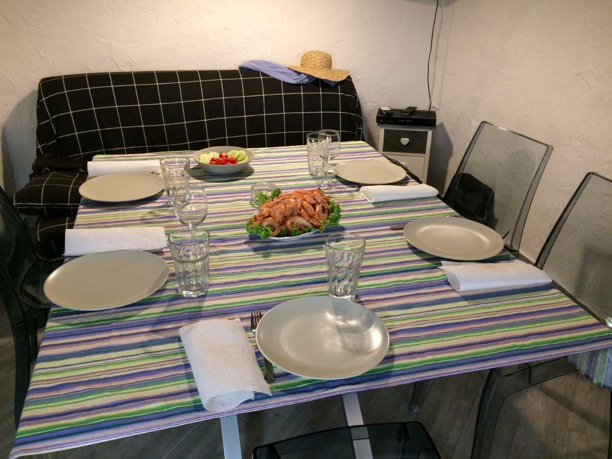 Suquet Charm Apartment Cannes Bagian luar foto